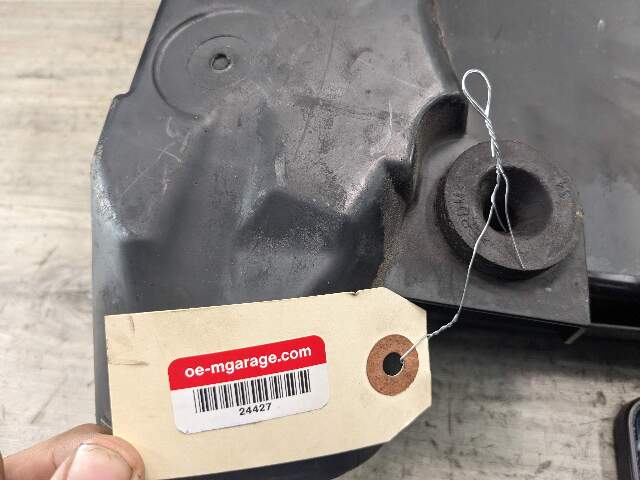 OEM BMW F10 F12 E70 E71 F15 F16 X5 X6 Engine N55 Intake Air Box Filter Housing