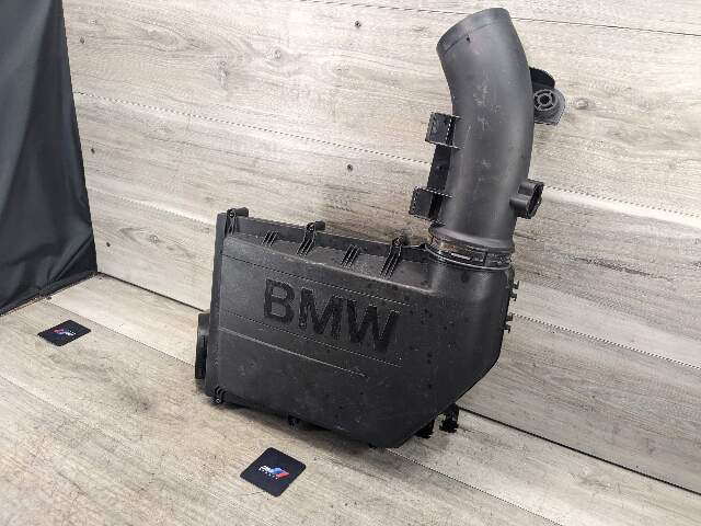 OEM BMW F10 F12 E70 E71 F15 F16 X5 X6 Engine N55 Intake Air Box Filter Housing
