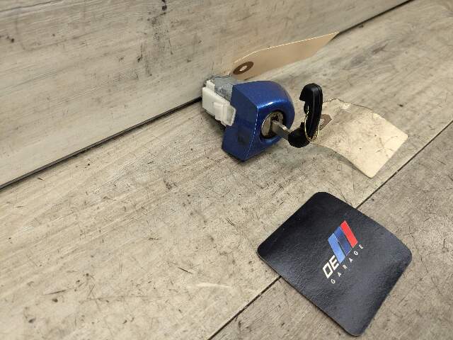 OEM BMW M4 F36 F83 F82 Left Driver Door Lock Key Cylinder Mechanism Blue