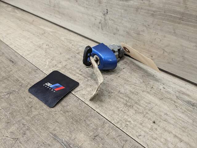 OEM BMW M4 F36 F83 F82 Left Driver Door Lock Key Cylinder Mechanism Blue