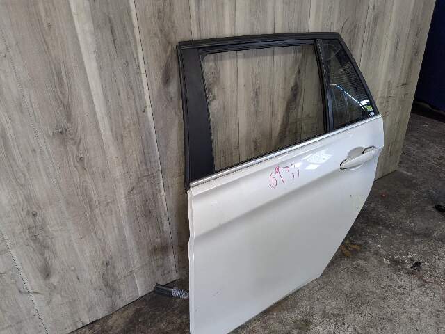 12-16 OEM BMW F31 Sedan Rear Left Driver Side Door Shell Panel w/ Glass White*