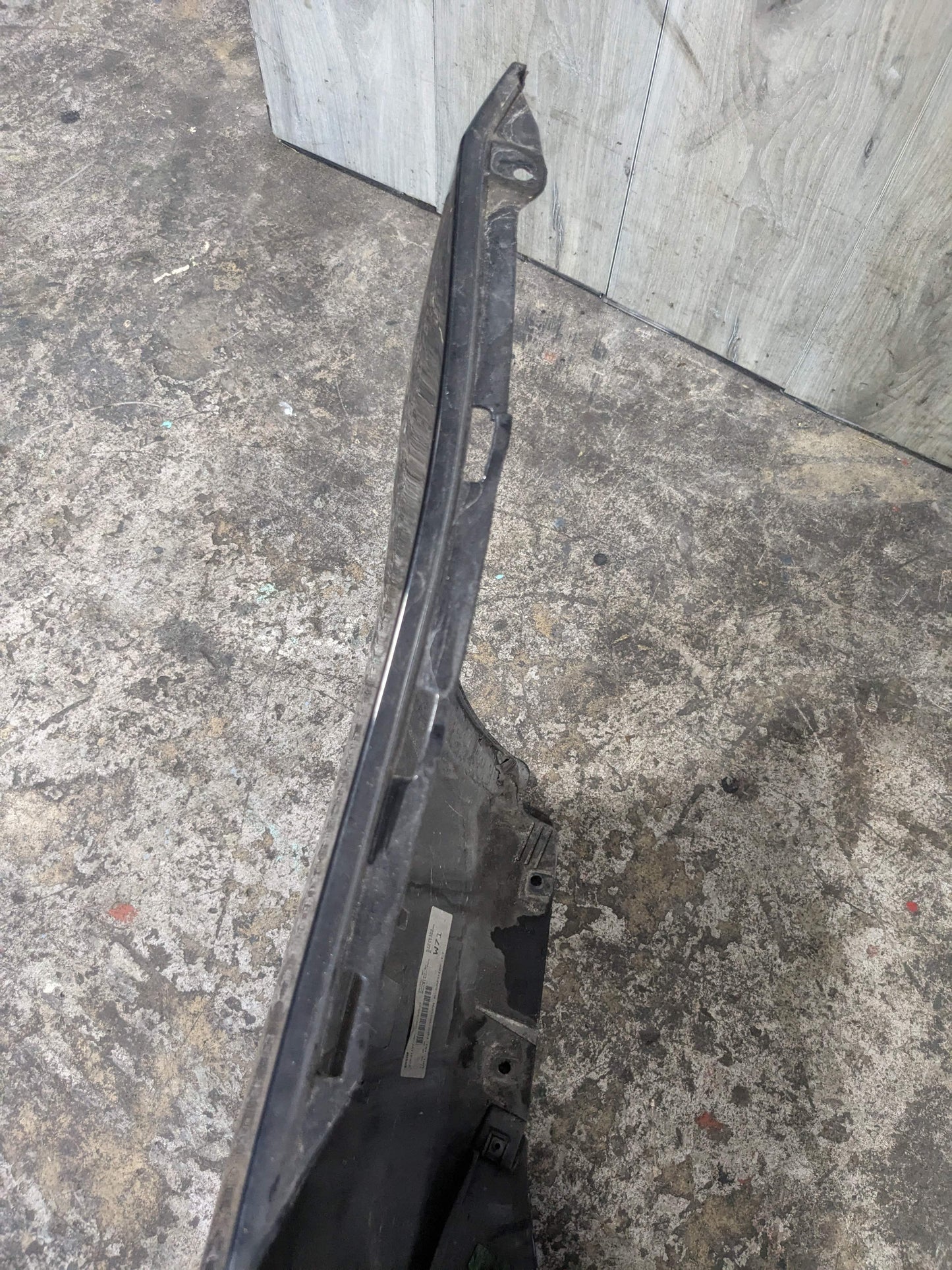 08-13 OEM BMW E88 E82 135i M-Sport Rear Bumper Cover Complete W/O PDC Black*