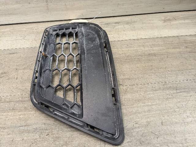 OEM BMW F25 X3 M Sport Front Lower Right Bumper Fog Light Cover Grille
