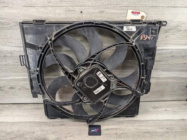 OEM BMW F22 F30 F32 Engine N55 N20 N26 Radiator Cooling Auxiliary Fan 600W