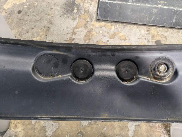 OEM BMW F25 F26 X3 X4 Windshield Cowl Cover Wiper Screen Vent Trim Panel