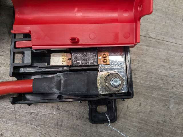 11-19 OEM BMW F22 F23 F30 F32 F36 F80 F82 F87 Positive Battery Power Fuse Box