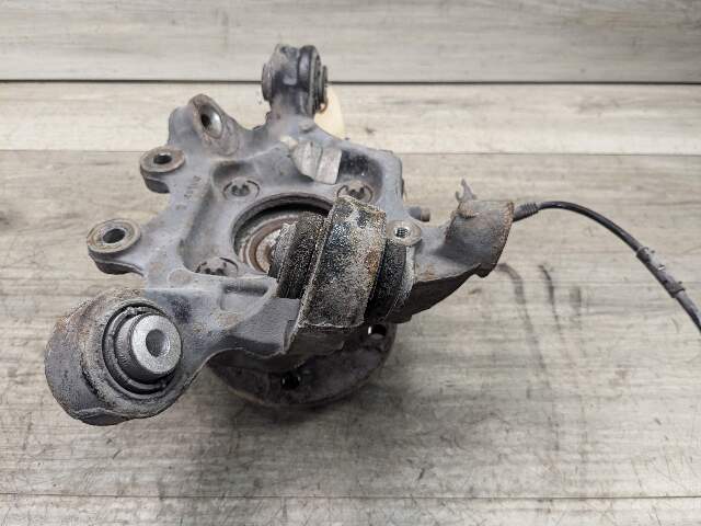 09-18 OEM BMW F25 F26 X3 X4 xDrive Rear Right Hub Spindle Knuckle Wheel Bearing