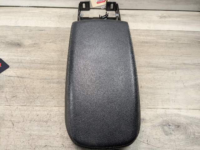 11-18 OEM BMW F25 F26 X3 X4 Center Console Elbow Armrest Tray Console Black