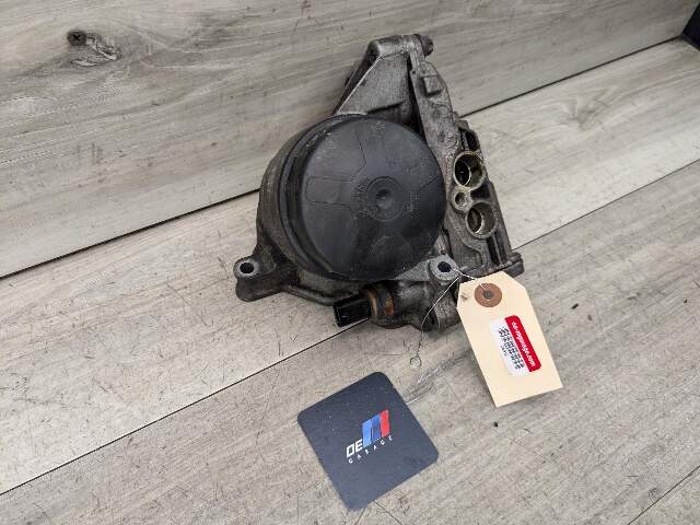 10-17 OEM BMW F01 F07 F10 F12 F25 X3 X4 N55 Engine Oil Filter Housing COOLER