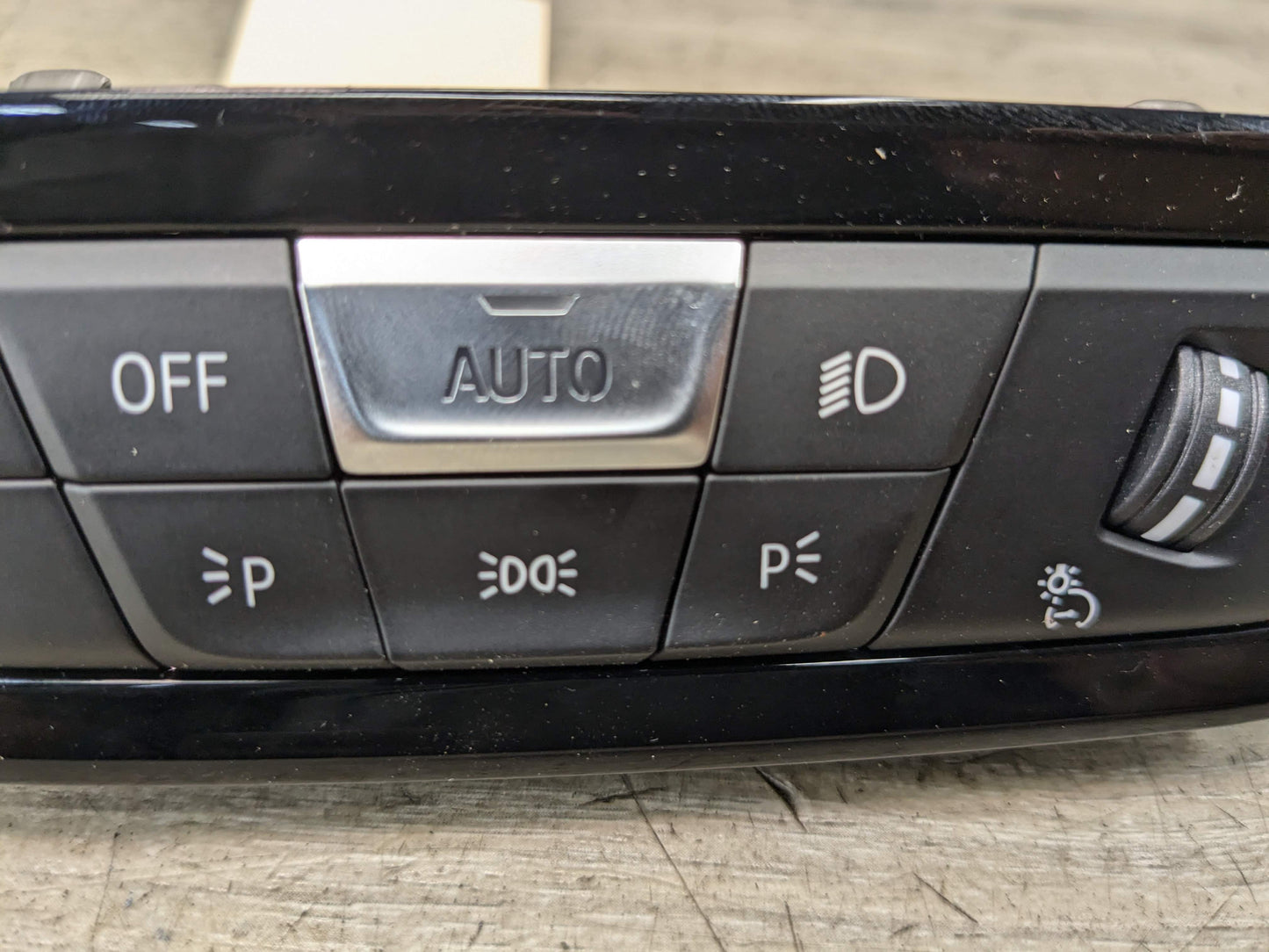 OEM BMW G20 G22 G23 G26 G42 G80 G82 M3 M4 Headlight Control Switch Light Module