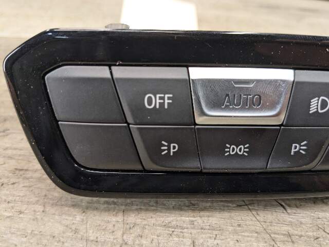 19-23 OEM BMW G20 330 M340 Headlight Control Switch Panel Light Module BLACK