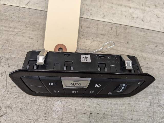 19-23 OEM BMW G20 330 M340 Headlight Control Switch Panel Light Module BLACK