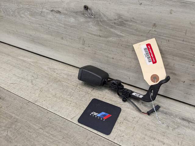 17-21 OEM BMW G21 G20 330 M340 Rear Left Driver Seatbelt Seat Belt Buckle