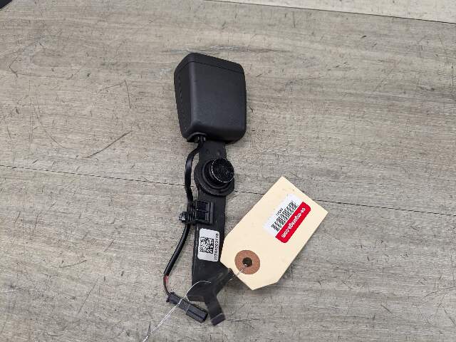 17-21 OEM BMW G21 G20 330 M340 Rear Left Driver Seatbelt Seat Belt Buckle