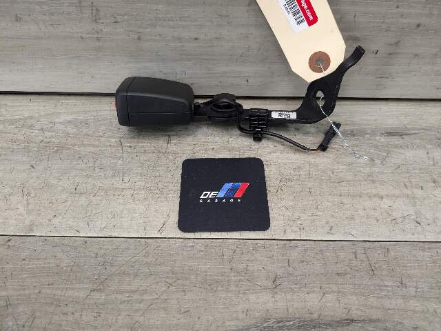 17-21 OEM BMW G21 G20 330 M340 Rear Left Driver Seatbelt Seat Belt Buckle