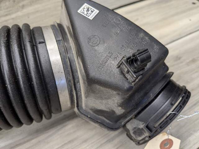 OEM BMW G20 G22 G23 G26 M340 M440 Engine B58 Filtered Air Intake Pipe Resonator