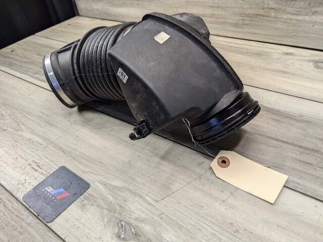 OEM BMW G20 G22 G23 G26 M340 M440 Engine B58 Filtered Air Intake Pipe Resonator