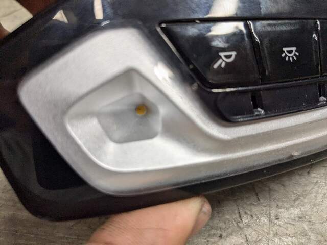 19-24 OEM BMW G20 G06 330 M340 X6 40 M50 Rear Dome Reading Light LED Panel
