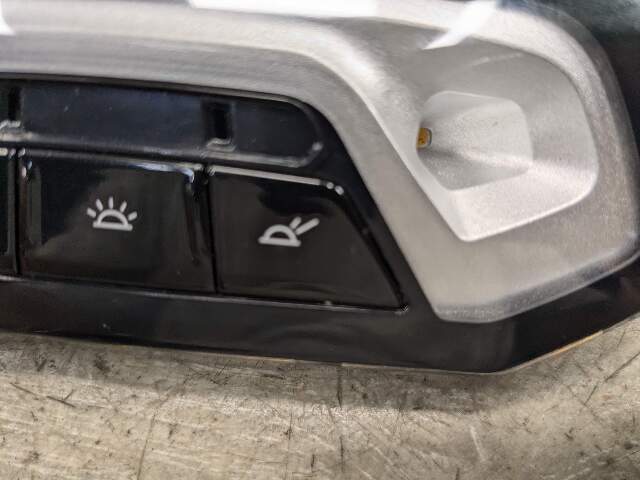 19-24 OEM BMW G20 G06 330 M340 X6 40 M50 Rear Dome Reading Light LED Panel