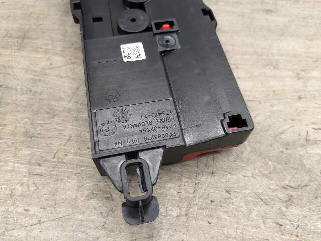 OEM BMW G20 G26 G80 330 M340 Positive Battery Junction Terminal Control Fuse Box