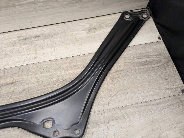 19-21 OEM BMW G20 G22 G23 330 M340 430 Front Strut Reinforcement Brace Tower