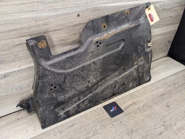 OEM BMW G20 G22 G23 M340 M440 Rear Right Underbody Tank Splash Guard Cover
