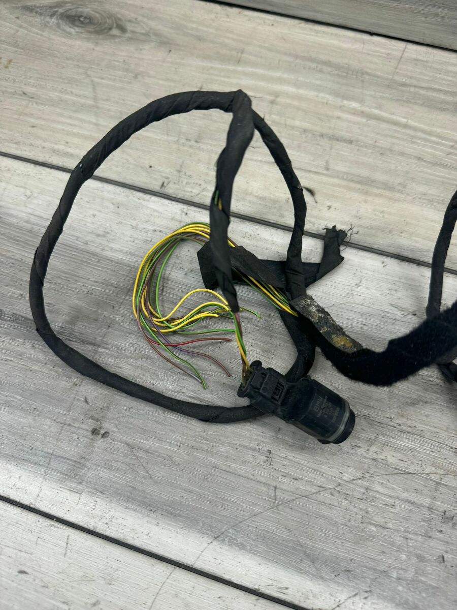 OEM BMW F10 528 535 550 Front Parking Distance Sonic Sensors PDC Harness