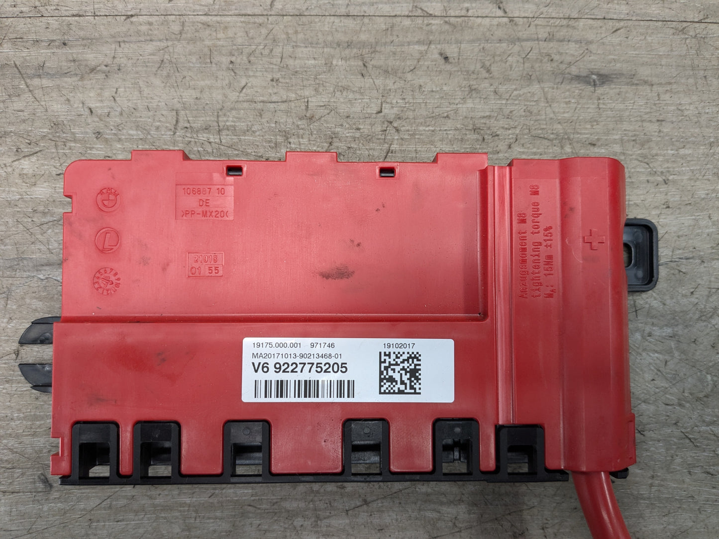 11-19 OEM BMW F22 F10 F30 F32 F36 F80 F82 F87 Positive Battery Power Fuse Box