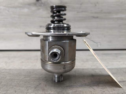 15-20 OEM BMW F80 F82 F83 F87 M2 M3 M4 Engine S55 HPFP High Pressure Fuel Pump