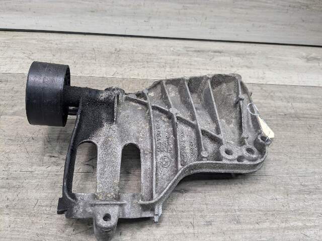 OEM BMW F80 F82 F83 M3 M4 S55 Engine Aux Belt Idler Pulley Bracket Deflection
