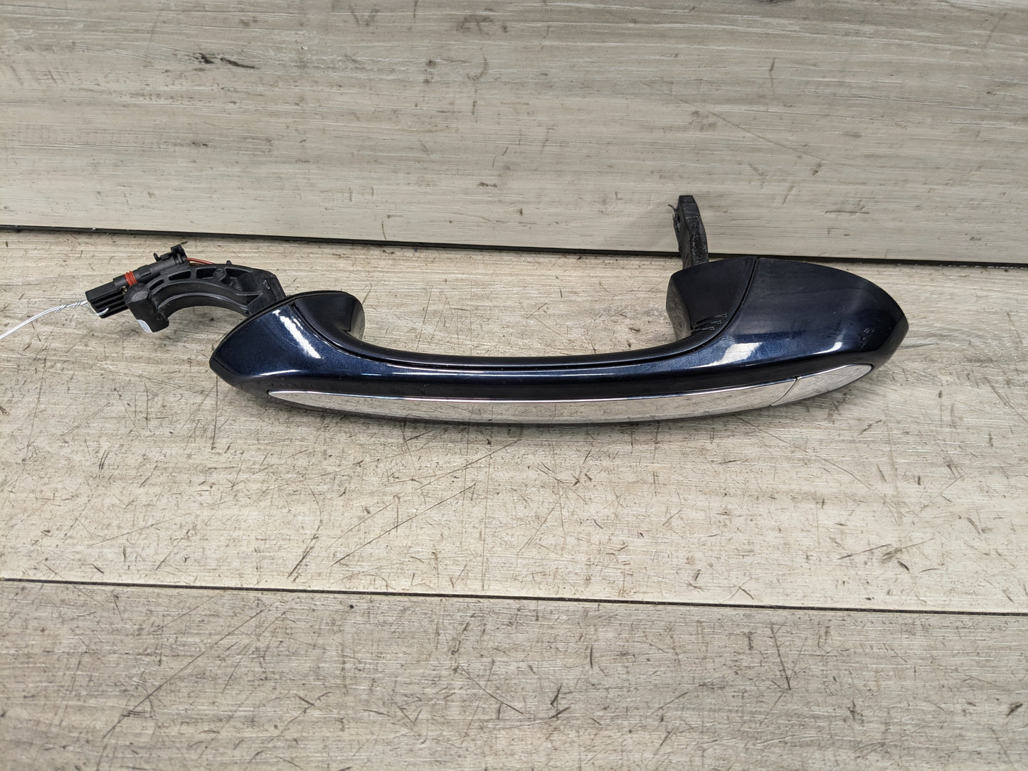 OEM BMW G20 G30 F90 M5 M8 X5 COMFORT ACCESS Front Left Driver Door Handle Blue