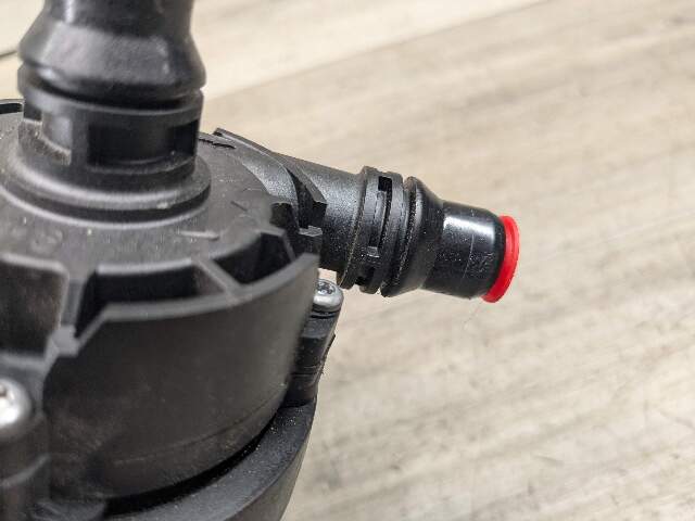 OEM BMW F30 G30 G12 X1 X2 X3 X4 Engine B58 Auxiliary Electric Water Coolant Pump