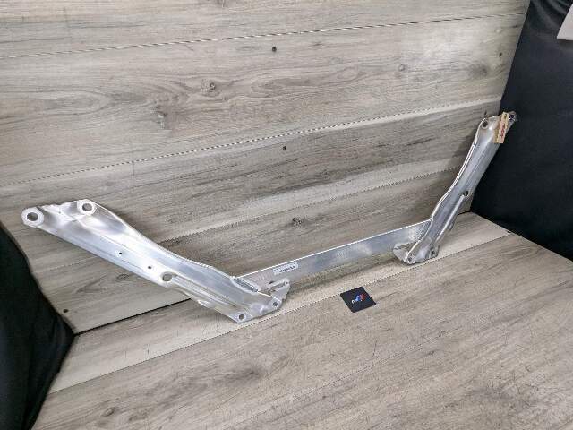 OEM BMW G11 G12 G14 G30 840 850 Front Bulkhead Strut Tower Brace Reinforcement