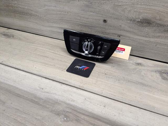 17-20 OEM BMW F90 M5 G30 G32 Headlight Switch Control Panel Light Module BLACK
