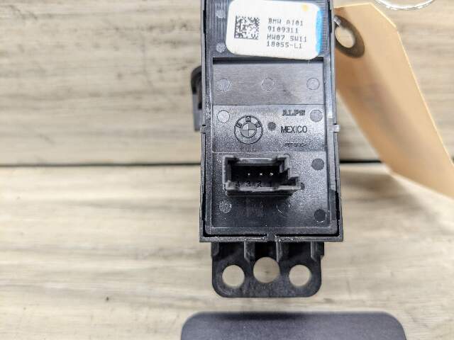 OEM BMW F90 M5 G30 G01 X3 G02 X4 F97 F98 Parking Brake Auto Hold Switch BLACK