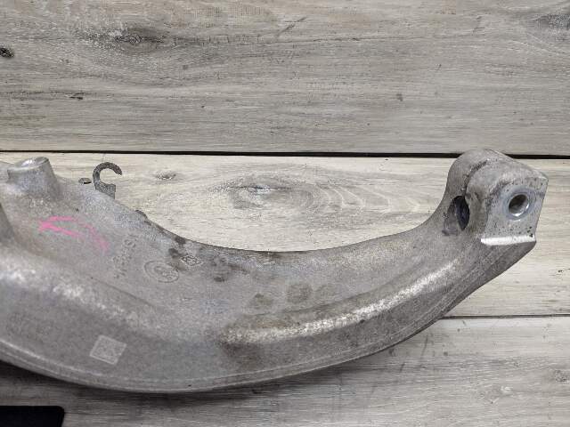 17-20 OEM BMW G30 530 540 550 AWD Front Left Hub Spindle Knuckle Wheel Bearing