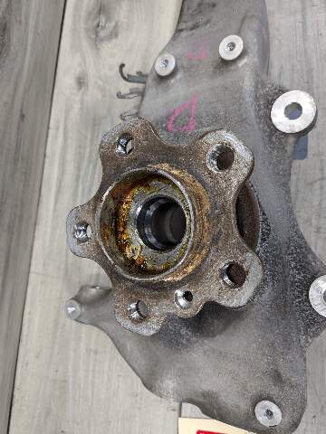 17-20 OEM BMW G30 530 540 550 AWD Front Left Hub Spindle Knuckle Wheel Bearing