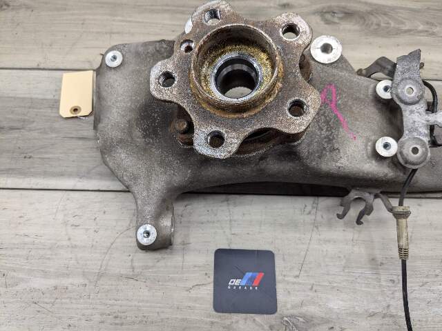 17-23 OEM BMW G14 G15 G16 G30 AWD Front Right Passenger Spindle Knuckle Bearing
