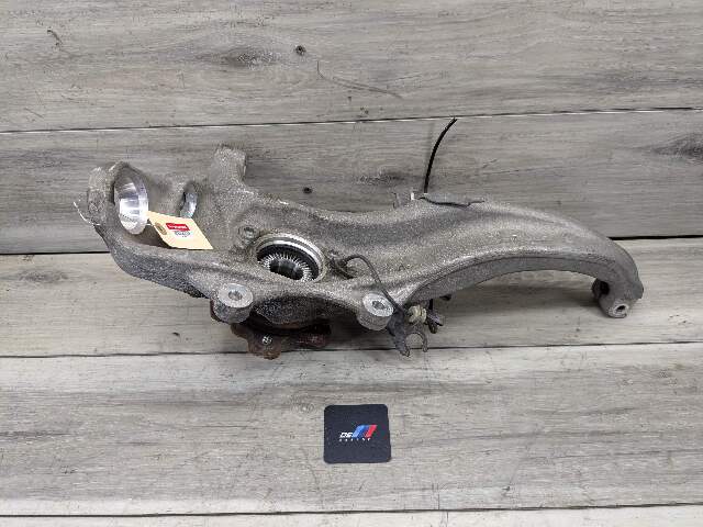 17-23 OEM BMW G14 G15 G16 G30 AWD Front Right Passenger Spindle Knuckle Bearing