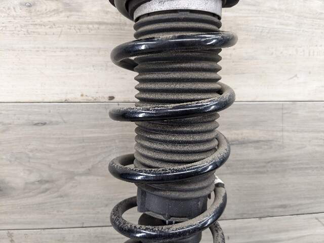 OEM BMW G30 530 540 REAR Left Right Suspension Strut Shock Absorber w/ Spring