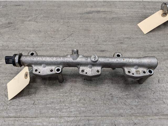 16-20 OEM BMW F22 F30 F32 G30 540 Pressure Fuel Injectors Rail Lines Engine B58