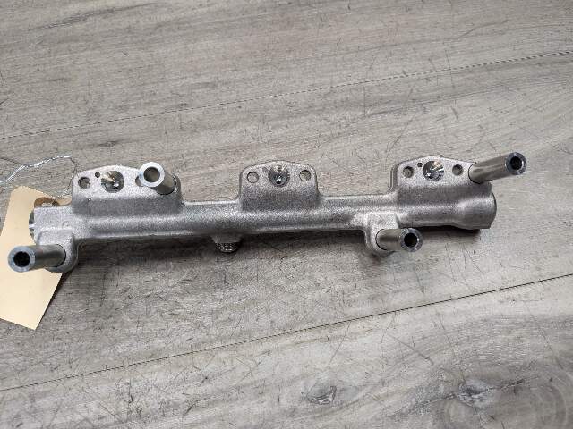 16-20 OEM BMW F22 F30 F32 G30 540 Pressure Fuel Injectors Rail Lines Engine B58