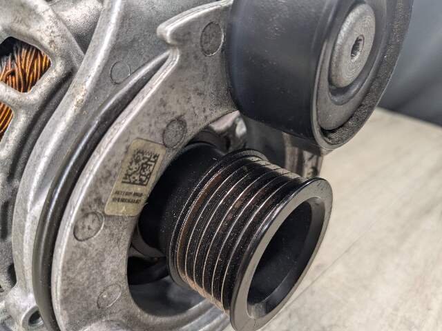 16-20 OEM BMW F30 F32 G01 G12 G30 X3 Engine B46* B58 Alternator Generator 180A