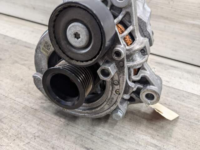 17-20 OEM BMW F32 F36 G01 G30 440 540 Engine B58 Alternator Generator 180A