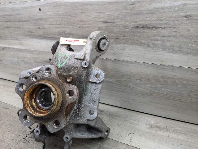 17-23 OEM BMW G30 530 540 M5550 REAR Left Drive Side Hub Knuckle Bearing Carrier