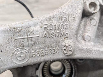 17-23 OEM BMW G30 530 540 M5550 REAR Right Passenger Hub Knuckle Bearing Carrier