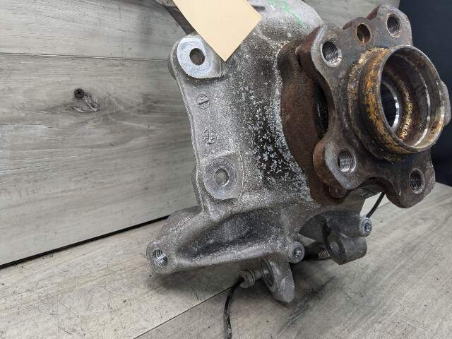 17-23 OEM BMW G30 530 540 M5550 REAR Right Passenger Hub Knuckle Bearing Carrier