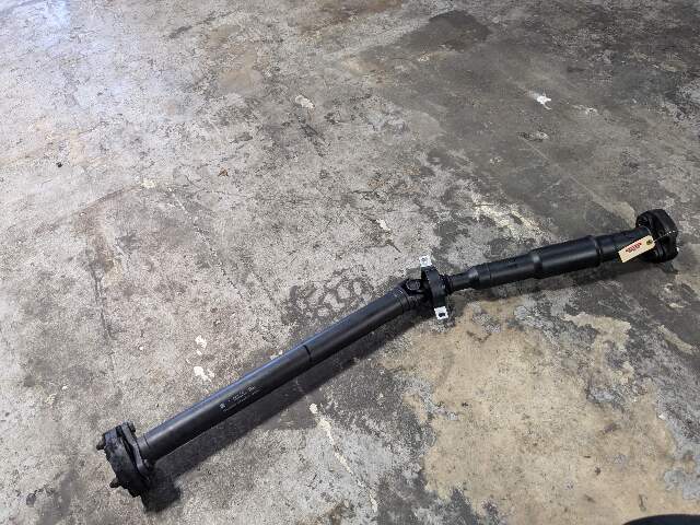 OEM BMW G30 540 AWD Rear Drive Shaft Driveshaft AT Transmission L=1426mm
