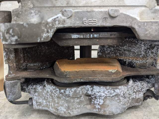 NOTE* OEM BMW G05 G06 40 G20 G22 G23 G26 430 G30 Front Left Driver Brake Caliper
