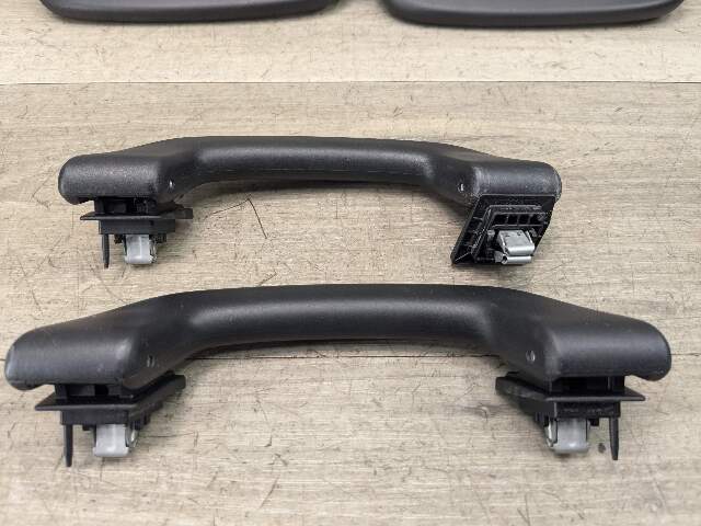 17-23 OEM BMW G30 520 530 540 M550 Interior Roof Top Grab Handle SET Black